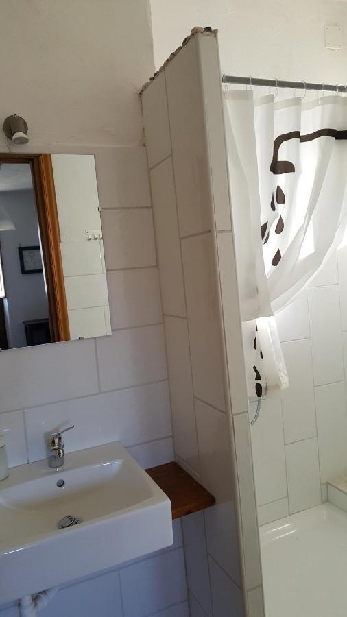צ'לנו Elilu Room מראה חיצוני תמונה