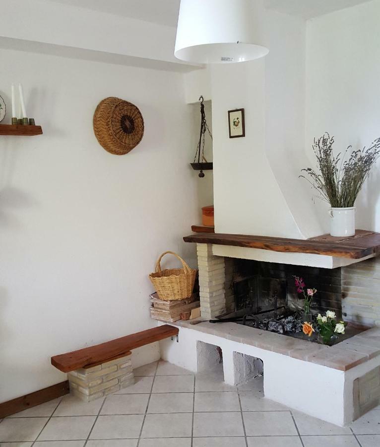צ'לנו Elilu Room מראה חיצוני תמונה